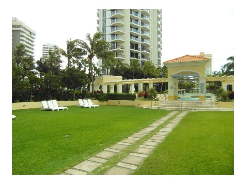 2354/23 Ferny Avenue ‘Chevron Renaissance’, Surfers Paradise QLD 4217