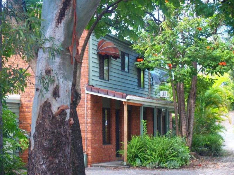 3/57 Benowa Road, Southport QLD 4215