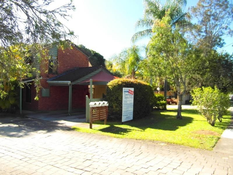 3/57 Benowa Road, Southport QLD 4215