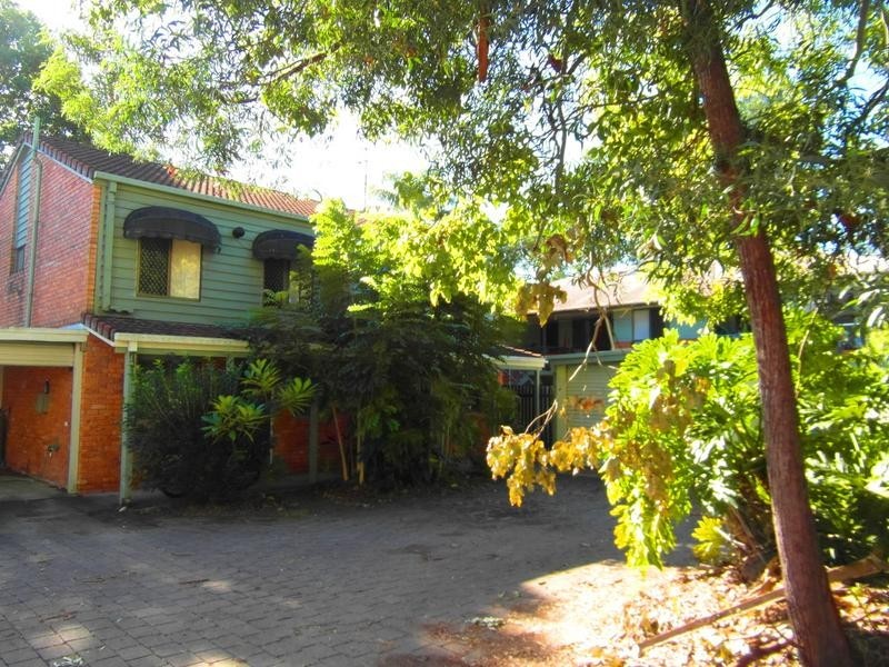 4/57 Benowa Road, Southport QLD 4215