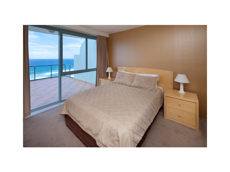 3482 MAIN BEACH PDE, Main Beach QLD 4217