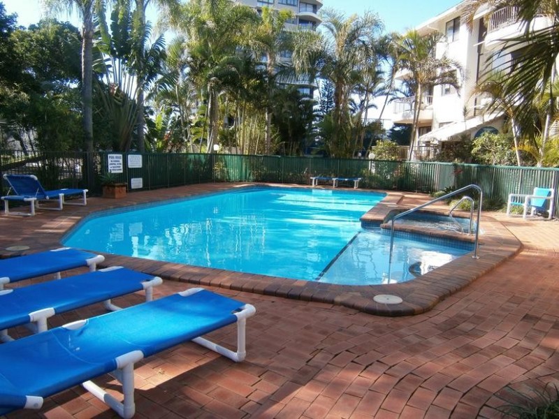 9 Bayview Street Broadwater Shores, Runaway Bay QLD 4216