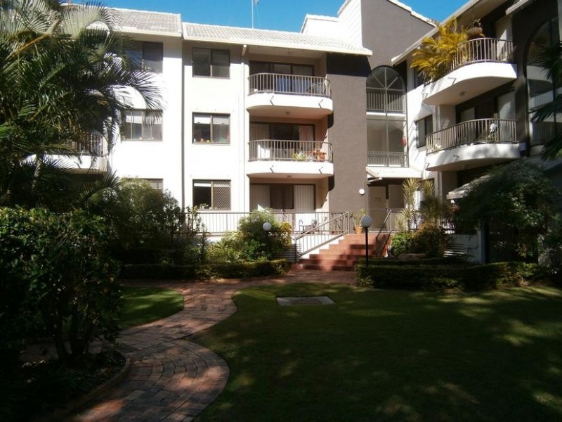 9 Bayview Street Broadwater Shores, Runaway Bay QLD 4216