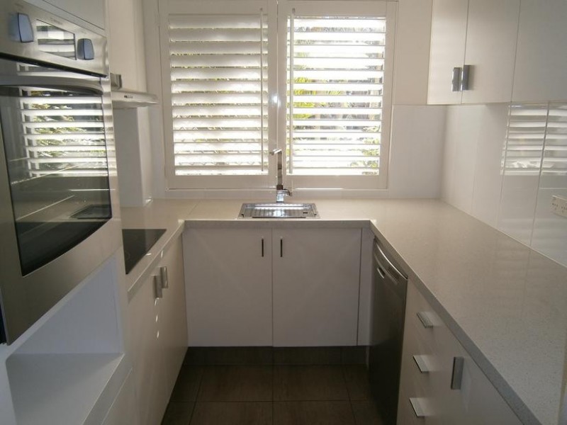 9 Bayview Street Broadwater Shores, Runaway Bay QLD 4216