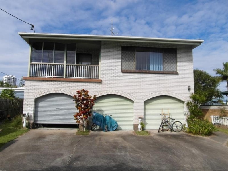 45 Sunrise Boulevard, Surfers Paradise QLD 4217