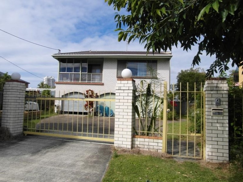 45 Sunrise Boulevard, Surfers Paradise QLD 4217