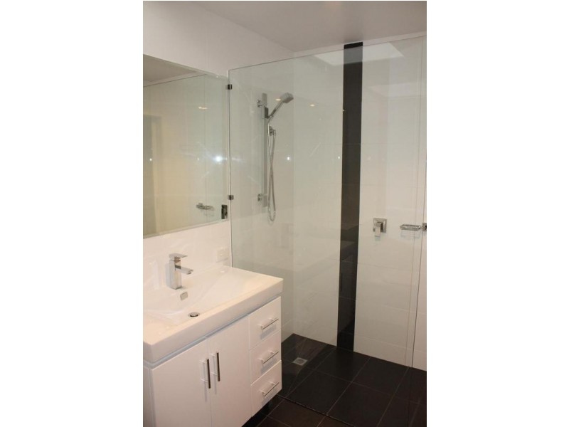 23 River Terrace, Surfers Paradise QLD 4217