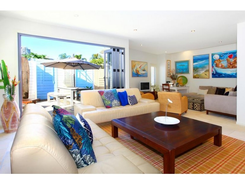61B Paradise Island, Surfers Paradise QLD 4217