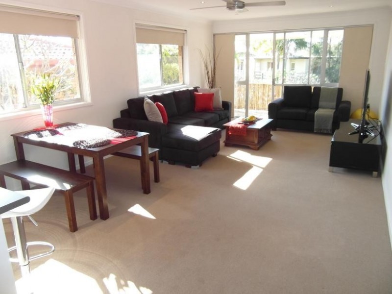 2 Sunrise Boulevard, Surfers Paradise QLD 4217