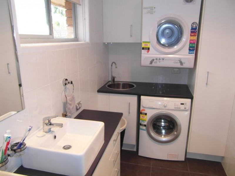 2 Sunrise Boulevard, Surfers Paradise QLD 4217