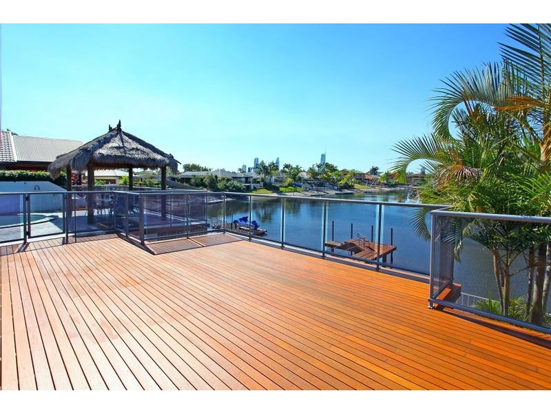 131 Campbell Street, Sorrento QLD 4217
