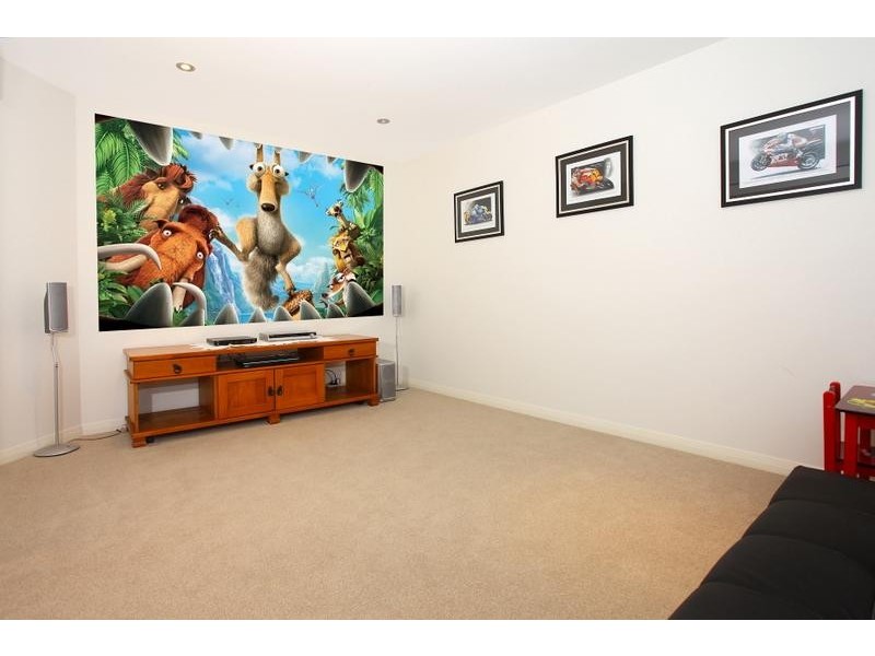 131 Campbell Street, Sorrento QLD 4217