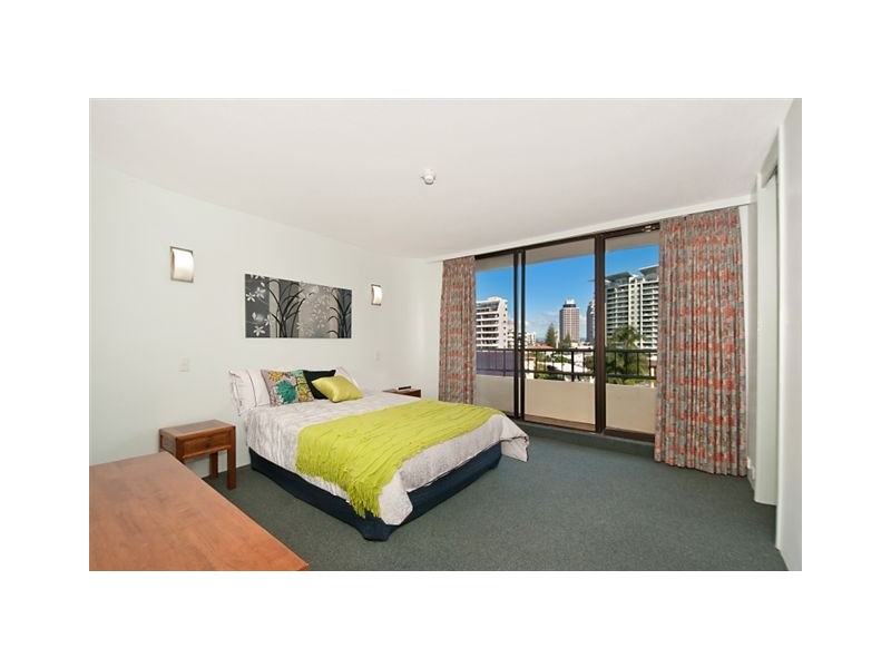 4a ‘The Regent’ 18 Aubrey Street, Surfers Paradise QLD 4217
