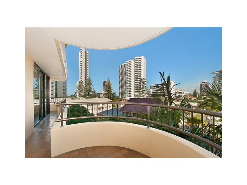 4a ‘The Regent’ 18 Aubrey Street, Surfers Paradise QLD 4217