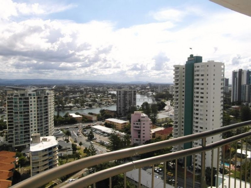 4 Old Burleigh Road ‘Surfers Aquarius’, Surfers Paradise QLD 4217