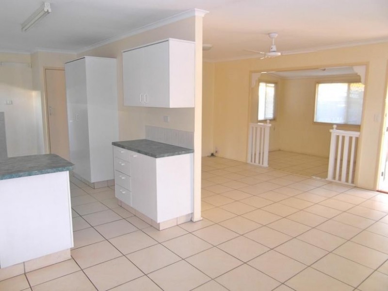 17 Sungold Avenue, Southport QLD 4215