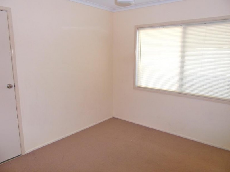 17 Sungold Avenue, Southport QLD 4215