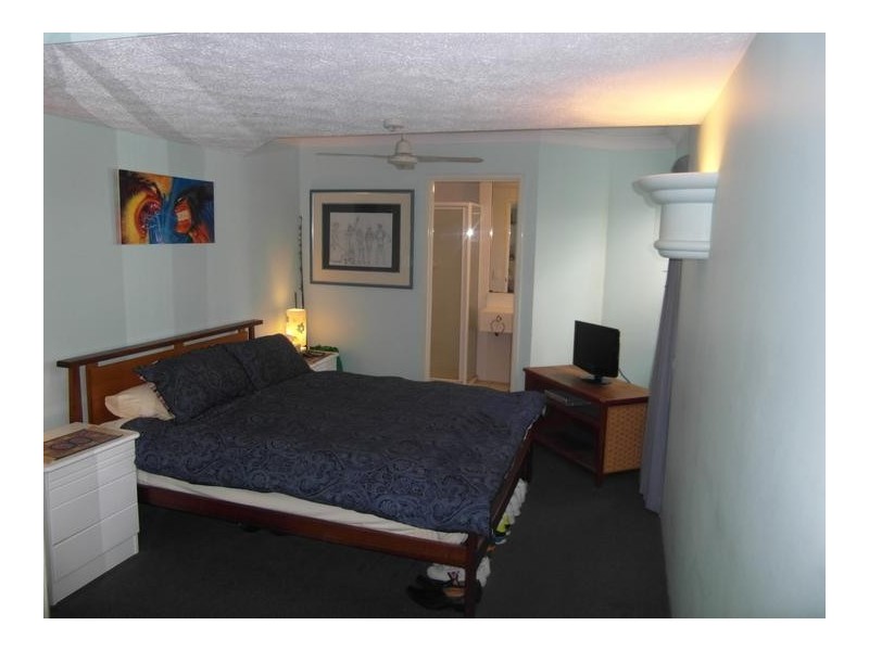 26 Old Burleigh Road, Surfers Paradise QLD 4217