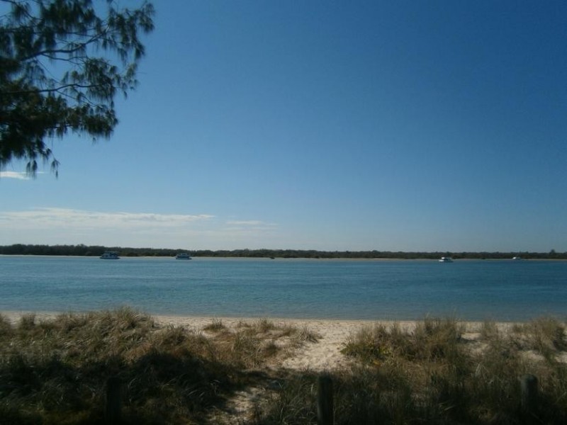 446 Marine Parade, Biggera Waters QLD 4216