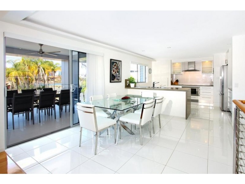 77 Regatta Parade, Southport QLD 4215