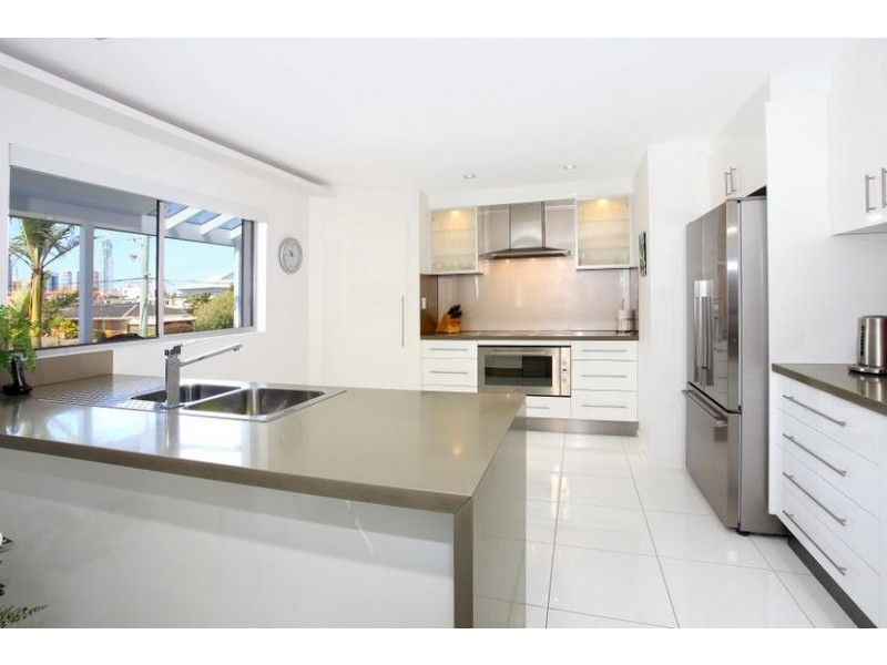 77 Regatta Parade, Southport QLD 4215