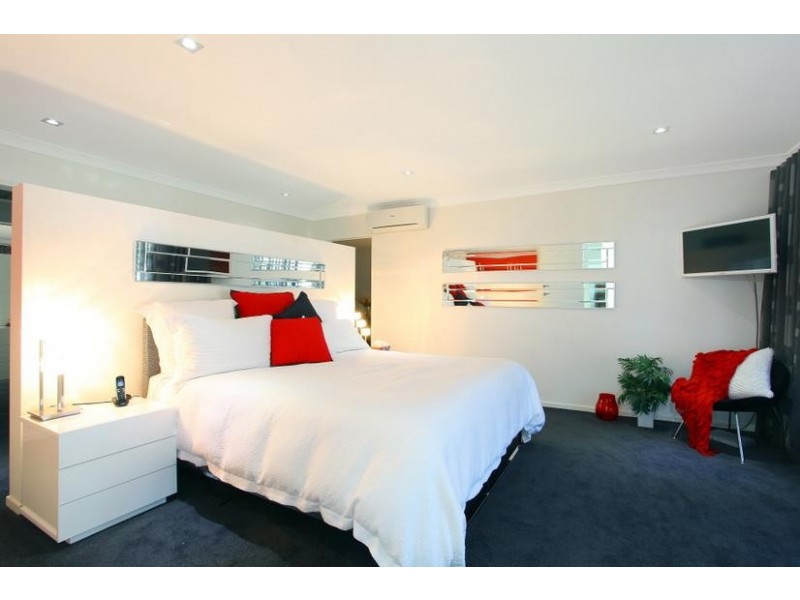 77 Regatta Parade, Southport QLD 4215