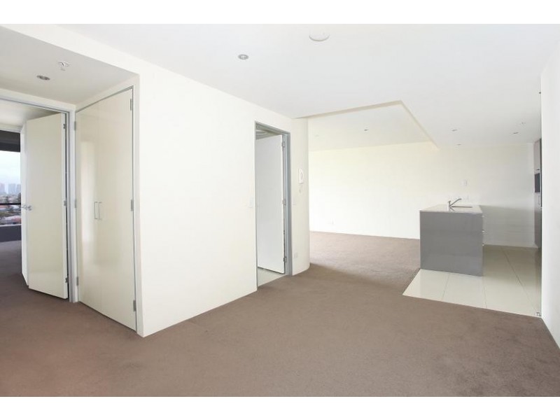 804 ‘Avalon Apartments’ 4 Wahroonga Place, Surfers Paradise QLD 4217