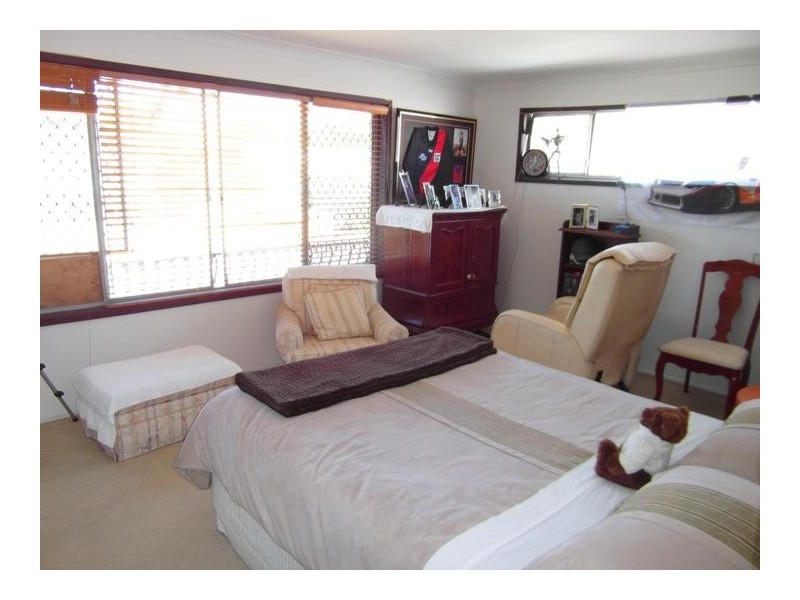 191 Stanhill Drive, Chevron Island QLD 4217