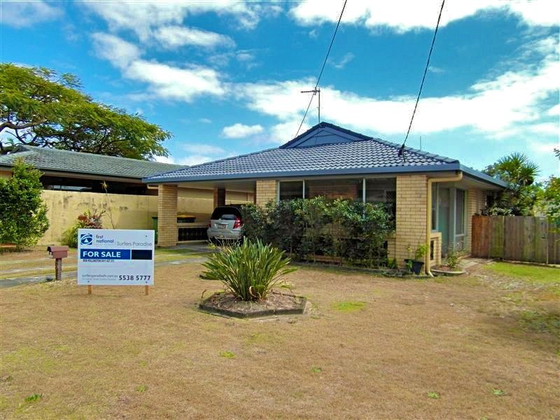 5 Capistrano Court, Southport QLD 4215