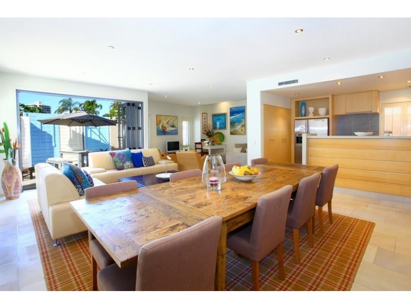 61B Paradise Island, Surfers Paradise QLD 4217