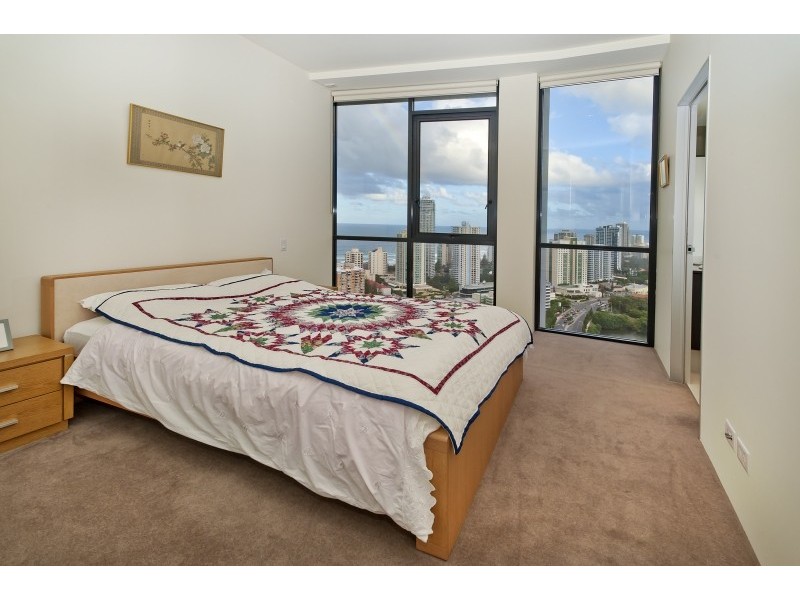 4 Wahroonga Place ‘Avalon’, Surfers Paradise QLD 4217