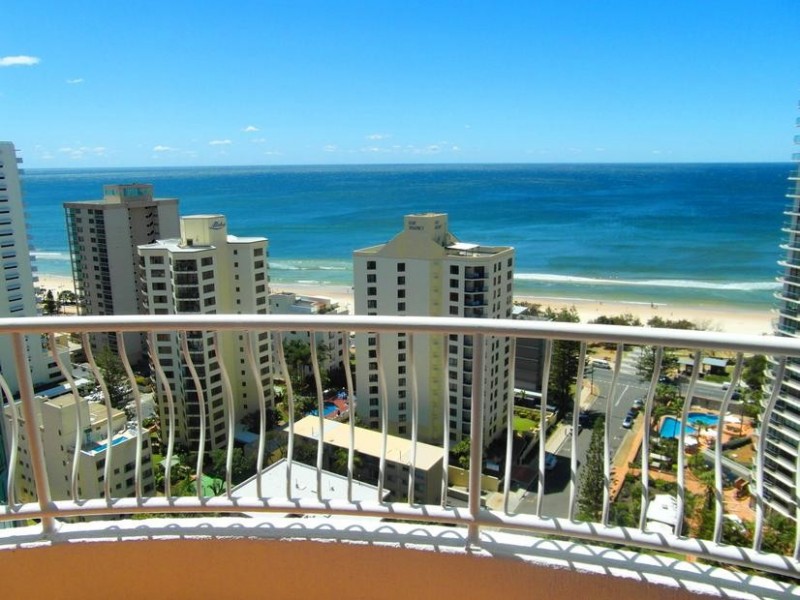 30 Laycock Street ‘Aegean’, Surfers Paradise QLD 4217