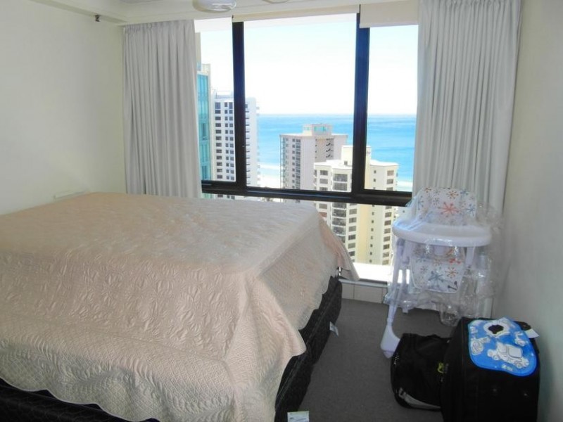 30 Laycock Street ‘Aegean’, Surfers Paradise QLD 4217