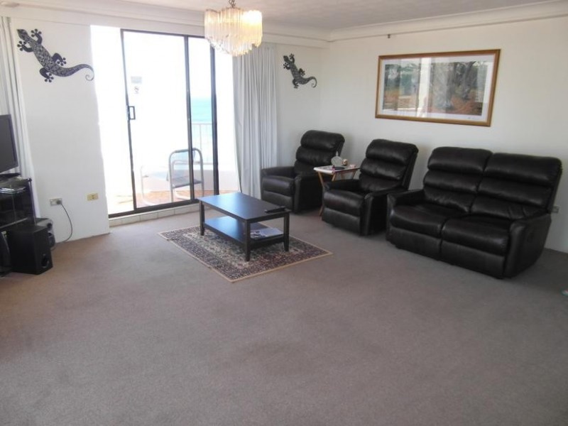 30 Laycock Street ‘Aegean’, Surfers Paradise QLD 4217