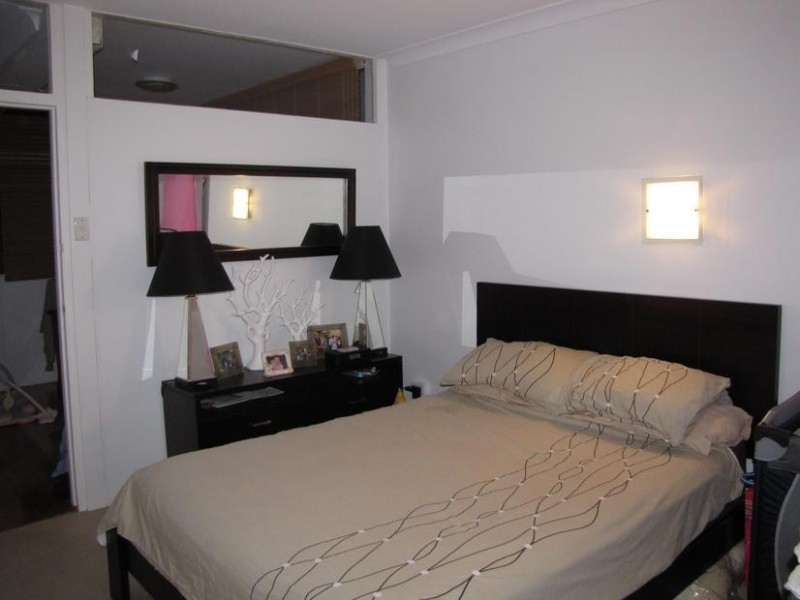 34 Hanlan Street ‘Kinkabool’, Surfers Paradise QLD 4217