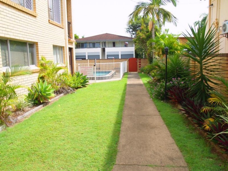 38 ‘Villanella’ Peninsular Drive, Surfers Paradise QLD 4217