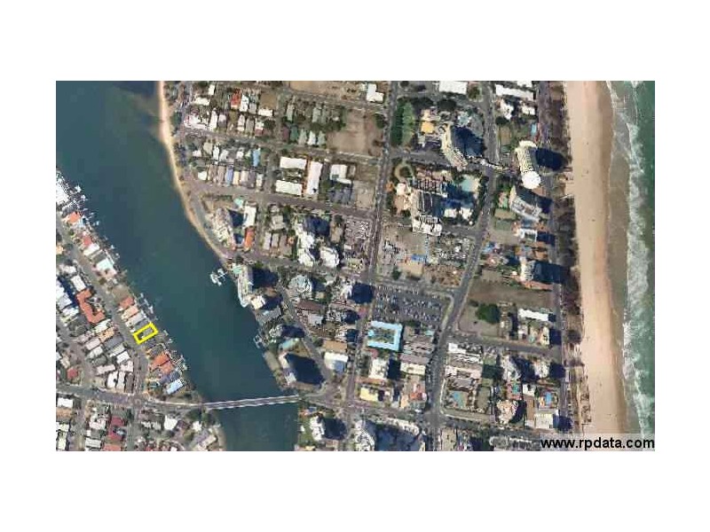 41 Stanhill Drive, Chevron Island QLD 4217