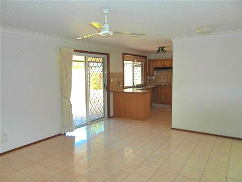 5 Inveray Avenue, Benowa QLD 4217