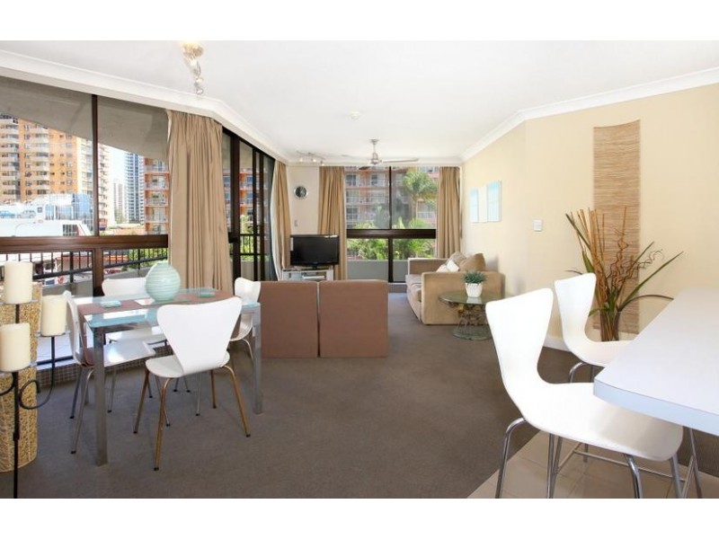 219 ‘Cosmopolitan’ 3142 Surfers Paradise Bvd, Surfers Paradise QLD 4217