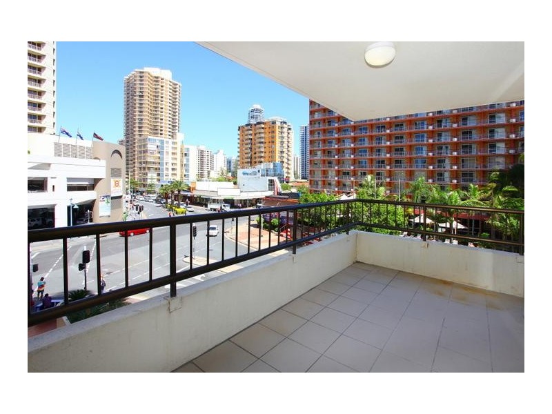 219 ‘Cosmopolitan’ 3142 Surfers Paradise Bvd, Surfers Paradise QLD 4217
