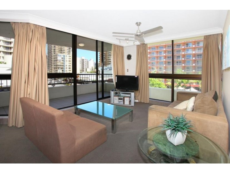 219 ‘Cosmopolitan’ 3142 Surfers Paradise Bvd, Surfers Paradise QLD 4217