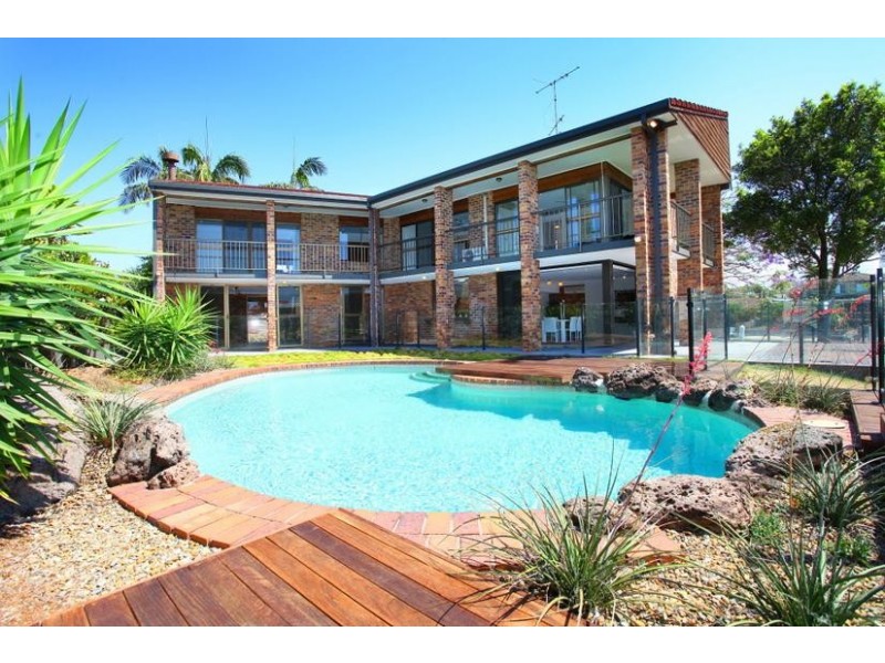 28 The Lido, Isle Of Capri QLD 4217