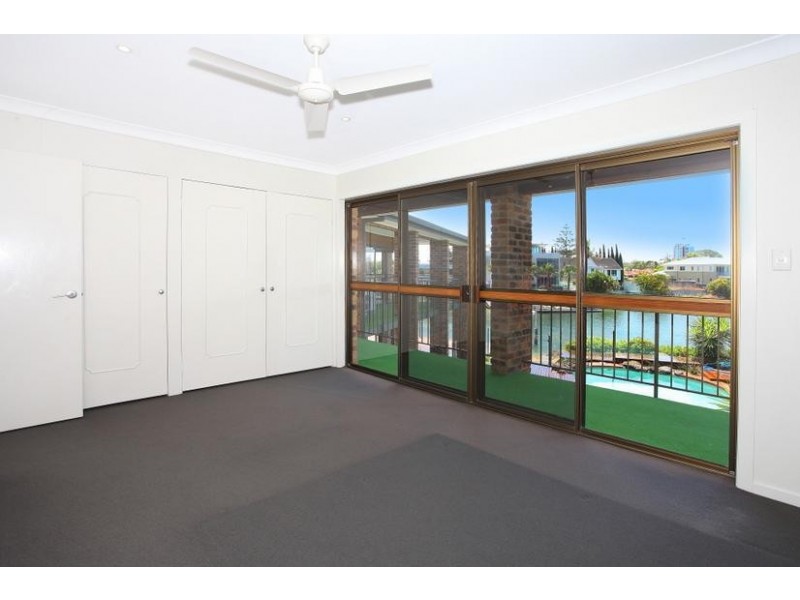 28 The Lido, Isle Of Capri QLD 4217