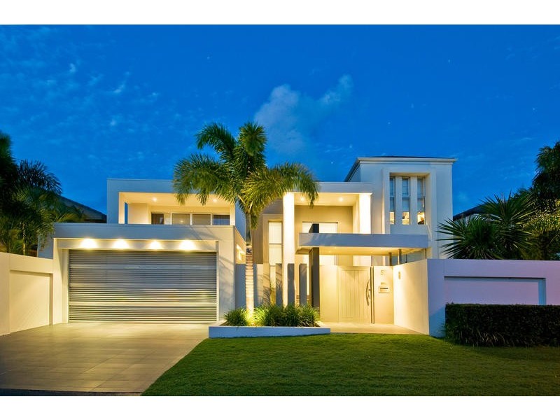 57 Admiralty Drive, Paradise Waters QLD 4217