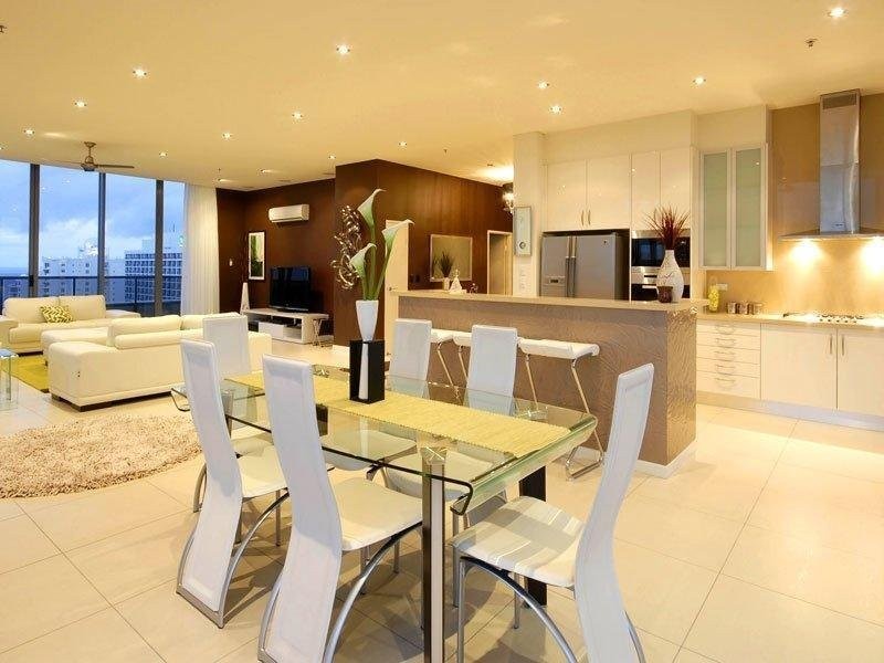 18 Cypress Avenue ‘Solaire Apartments’, Surfers Paradise QLD 4217
