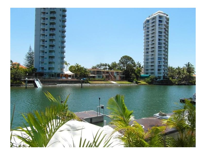 22 Paradise Island, Surfers Paradise QLD 4217