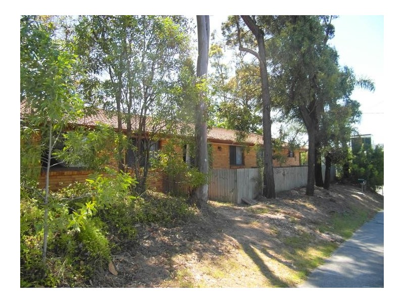 137, 139 & 141 Ferry Road & 2 Brolga Avenue, Southport QLD 4215