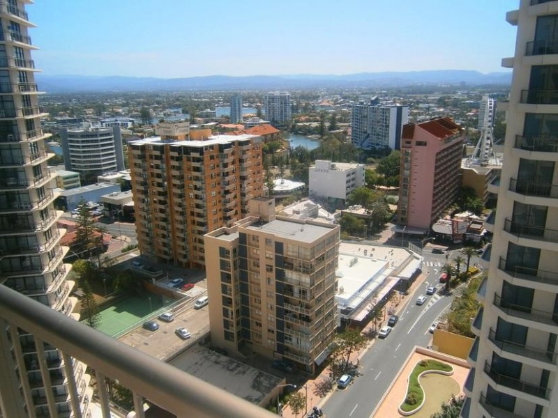 3 Hanlan Street ‘Allunga’, Surfers Paradise QLD 4217