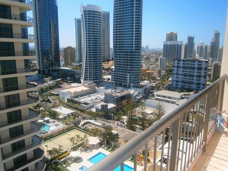 3 Hanlan Street ‘Allunga’, Surfers Paradise QLD 4217