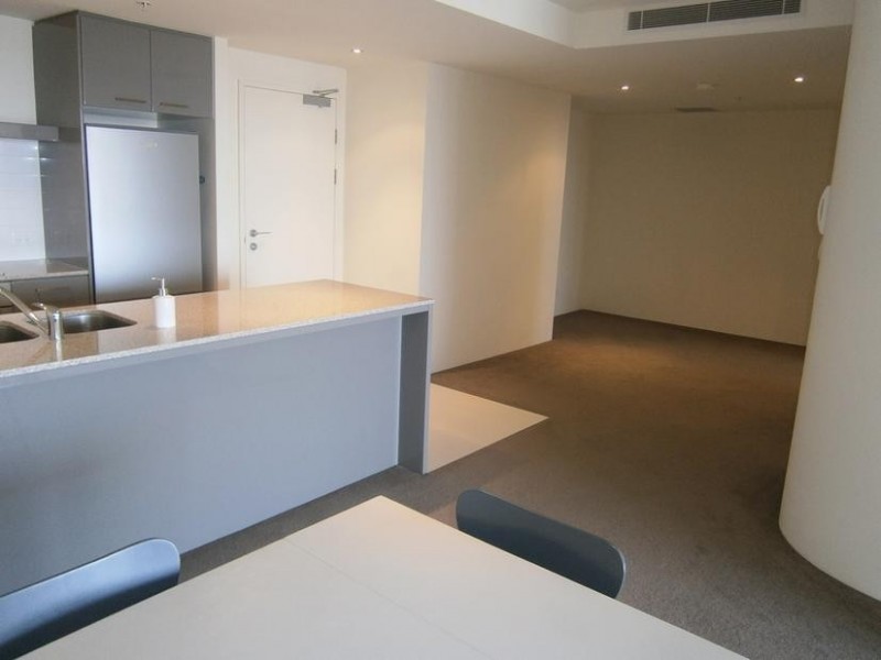 4 Wahroonga Place ‘Avalon Apartments’, Surfers Paradise QLD 4217